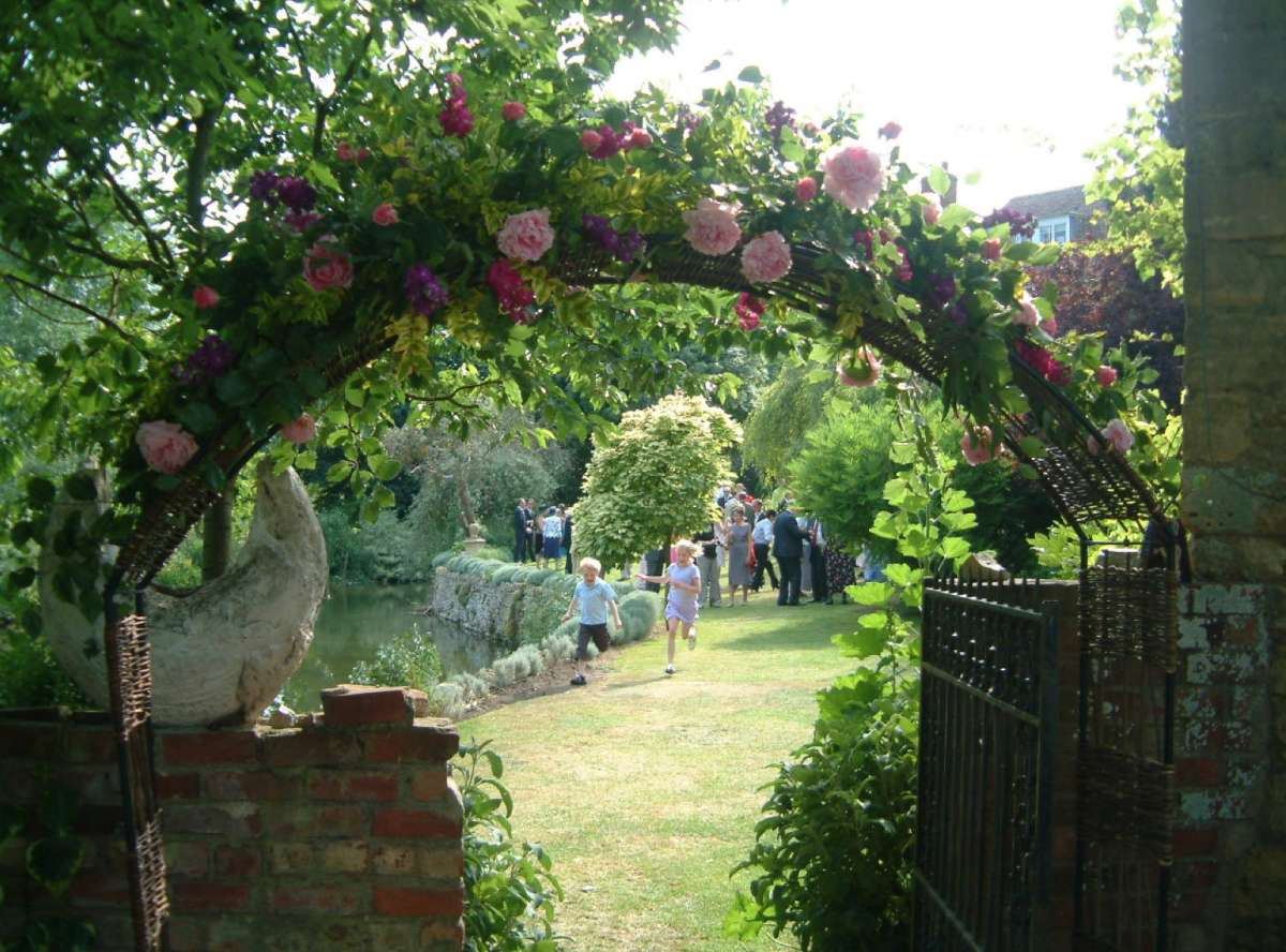 Upper Court Manor House Wedding Venue in Cotswolds